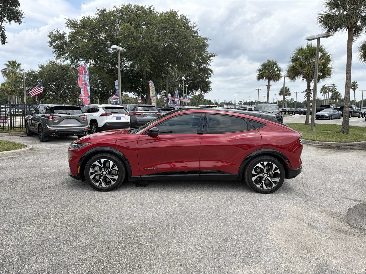 Used 2023 Ford Mustang Mach-E Premium RWD image 5