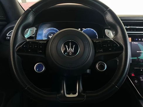 Used 2024 Maserati Grecale GT image 34