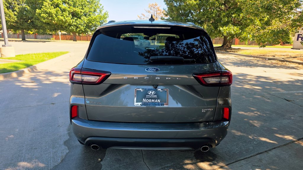 Used 2024 Ford Escape ST-Line AWD/4WD image 24