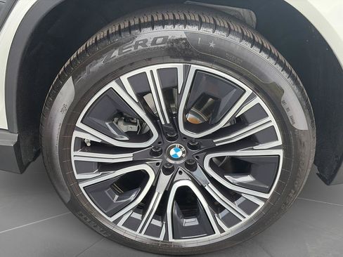 Certified 2025 BMW X3 xDrive30i w/ Premium Package AWD/4WD image 12
