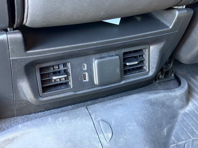 Used 2024 Chevrolet Silverado 1500 LT AWD/4WD image 25
