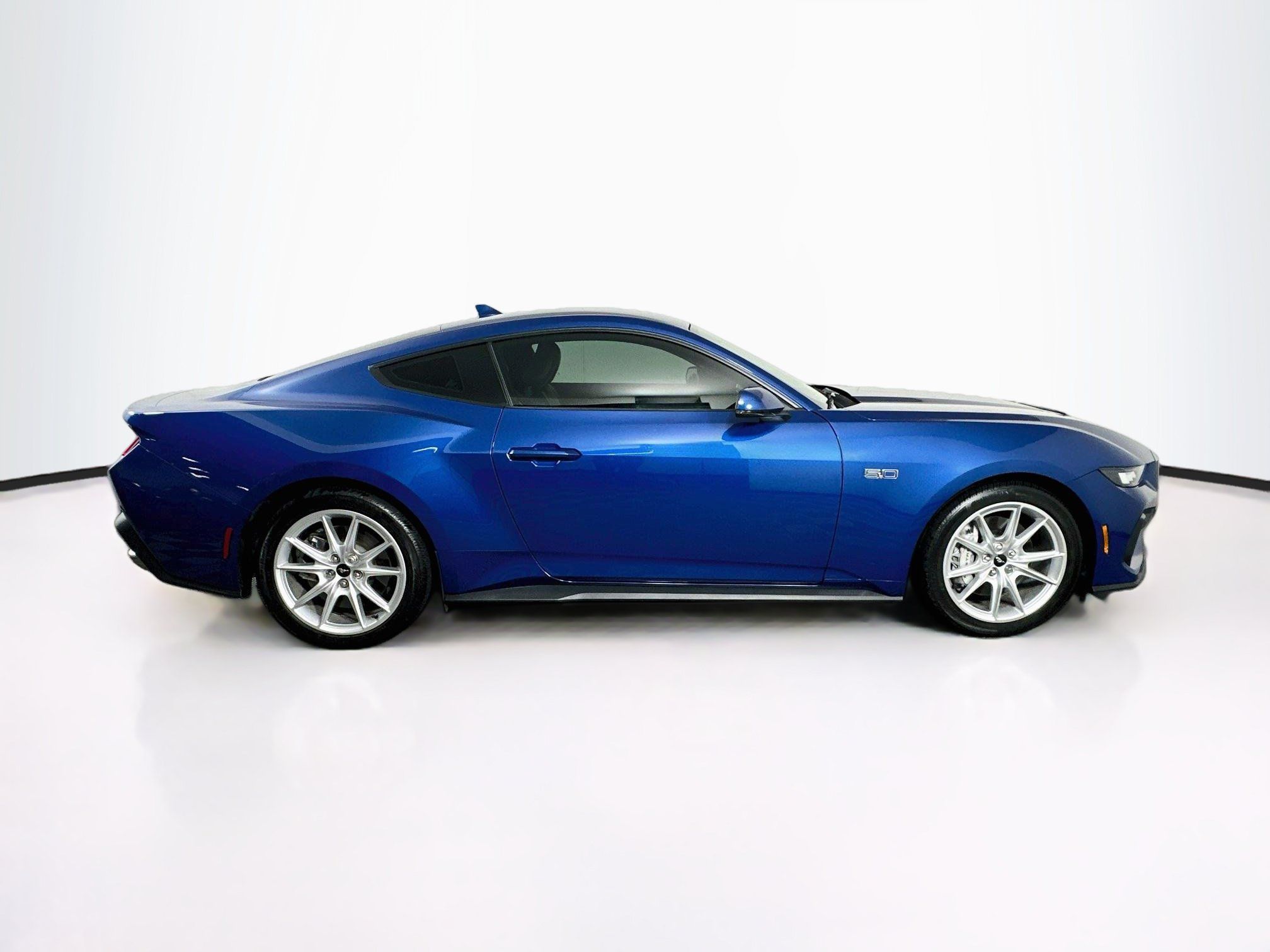 Used 2024 Ford Mustang GT Premium RWD image 10