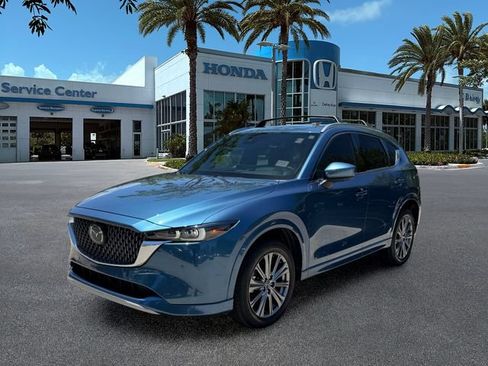 Used 2024 MAZDA CX-5 Signature AWD/4WD image 4