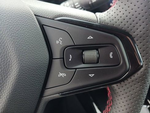 New 2026 Chevrolet Trax RS w/ Driver Confidence Package image 33