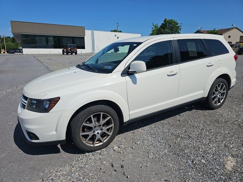 Used 2017 Dodge Journey GT w/ Driver Convenience Group AWD/4WD image 8