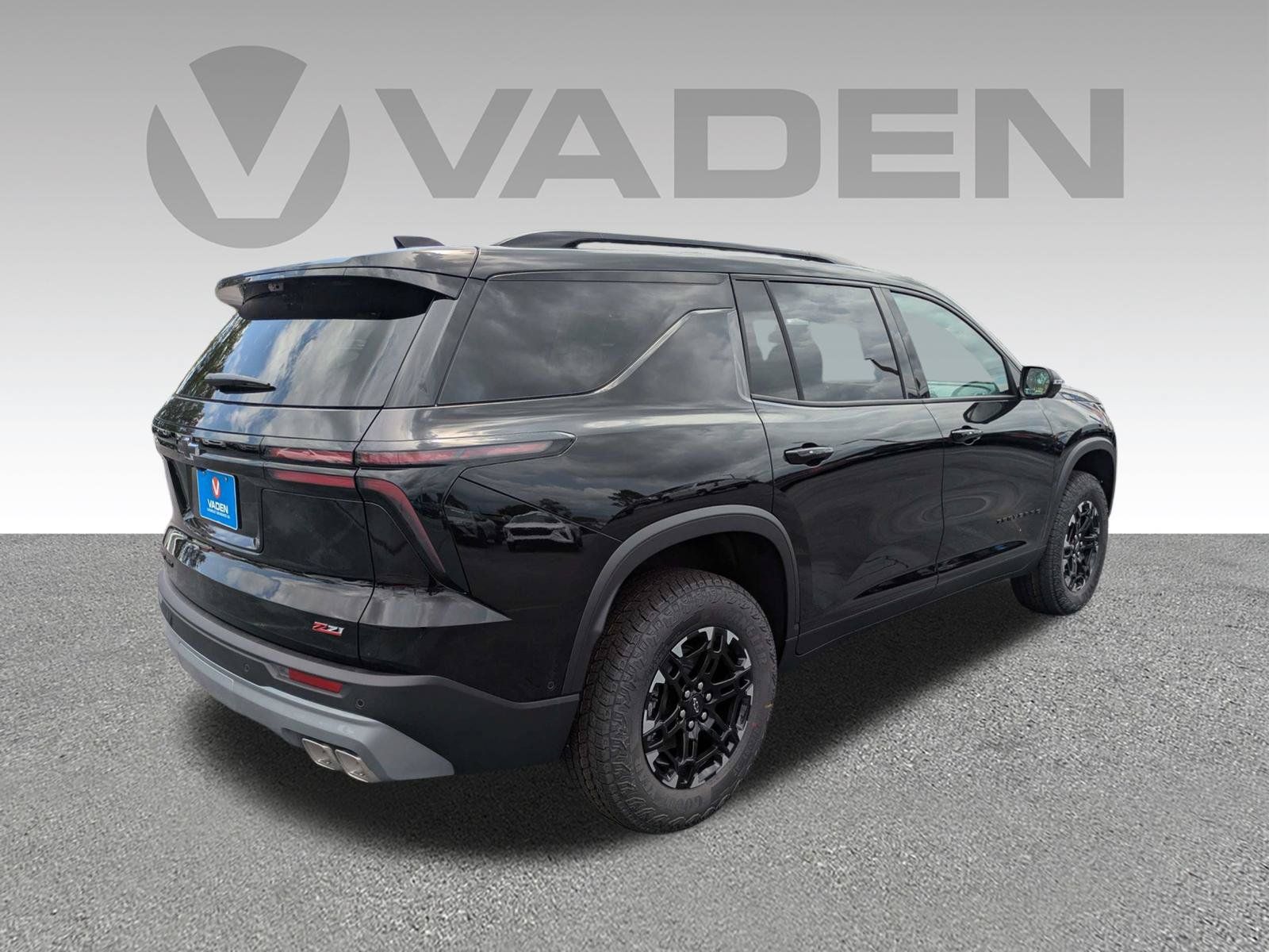 New 2027 Chevrolet Traverse Z71 w/ Enhanced Driving Package AWD/4WD image 27
