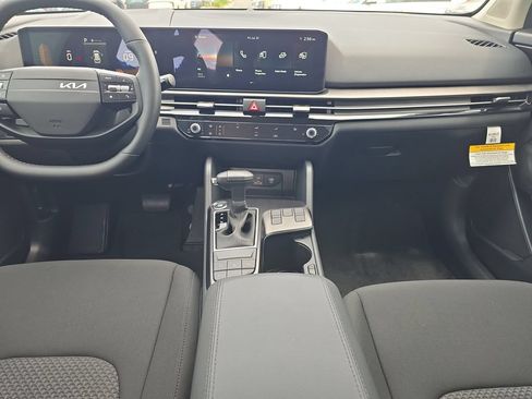 New 2026 Kia Sportage LX FWD image 14