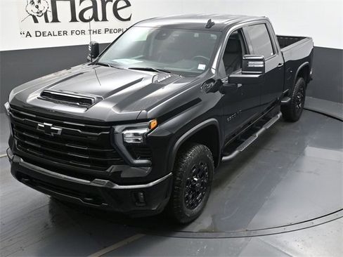 Used 2024 Chevrolet Silverado 2500 LTZ w/ LTZ Plus Package image 22