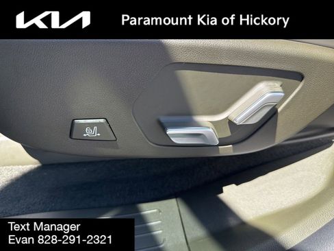 Used 2024 Hyundai Santa Fe Calligraphy AWD/4WD image 18