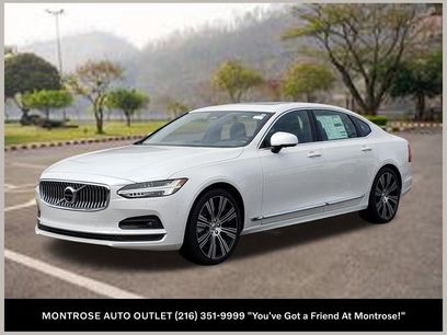 New 2025 Volvo S90 B6 Ultra w/ Lounge Package
