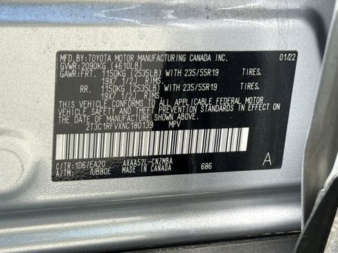 Used 2022 Toyota RAV4 XLE Premium FWD image 37