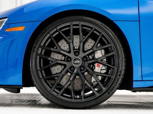 Used 2020 Audi R8 V10 AWD/4WD image 28