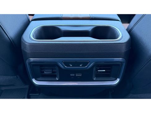 Certified 2025 Chevrolet Silverado 3500 High Country w/ Technology Package image 21