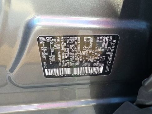 Used 2023 Nissan Rogue SV image 28