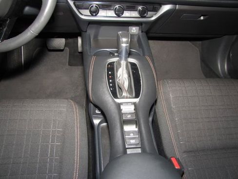 Certified 2023 Honda HR-V Sport image 14