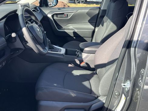 New 2025 Toyota RAV4 LE image 7