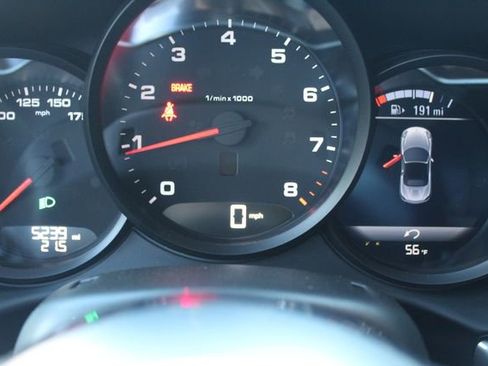 Certified 2024 Porsche 718 Boxster image 18