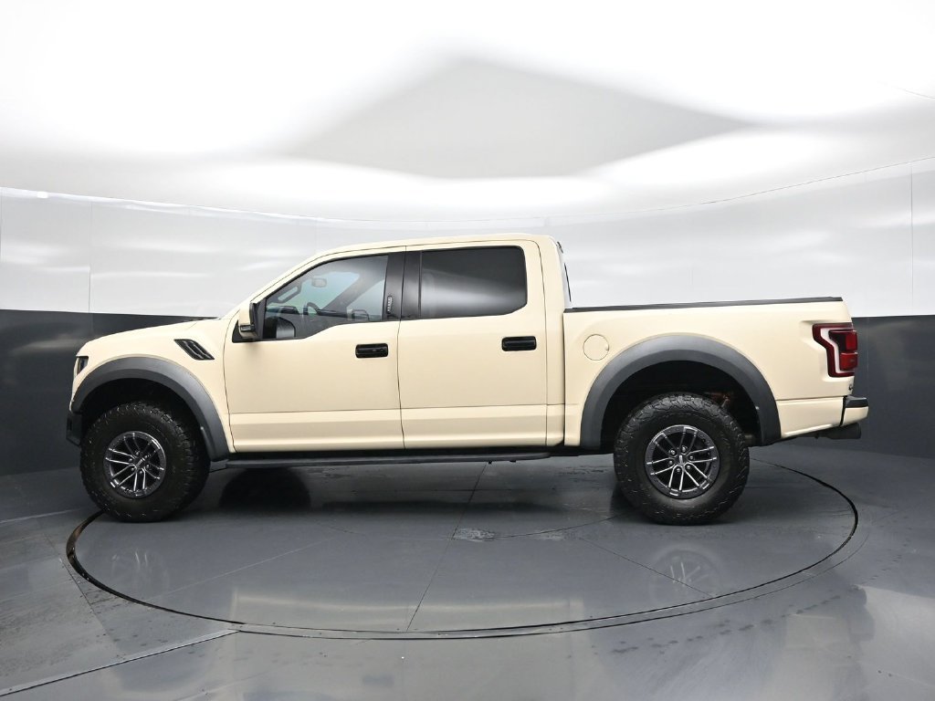 Used 2019 Ford F150 Raptor w/ Equipment Group 802A Luxury AWD/4WD image 27