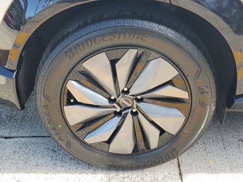 Certified 2024 Nissan Ariya AWD image 7