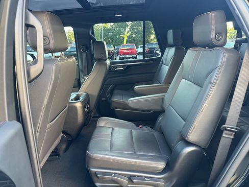 Used 2025 Chevrolet Tahoe RST w/ RST Capability Package AWD/4WD image 24