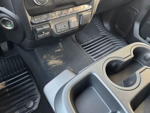 New 2026 Chevrolet Silverado 2500 Custom w/ Custom Value Package image 22