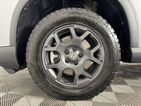 Used 2025 Honda Pilot TrailSport image 50