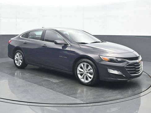 Used 2025 Chevrolet Malibu LT FWD image 9