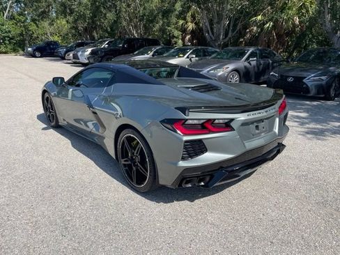 Used 2023 Chevrolet Corvette Stingray Premium Conv w/ 3LT RWD image 4