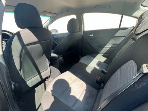 Used 2015 Kia Forte EX image 10