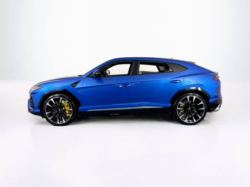 Used 2021 Lamborghini Urus AWD/4WD image 8