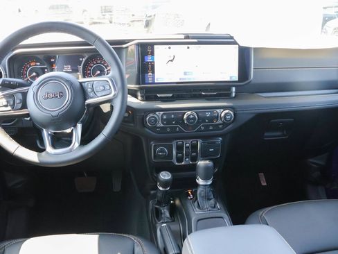 New 2026 Jeep Wrangler Unlimited Sahara AWD/4WD image 16