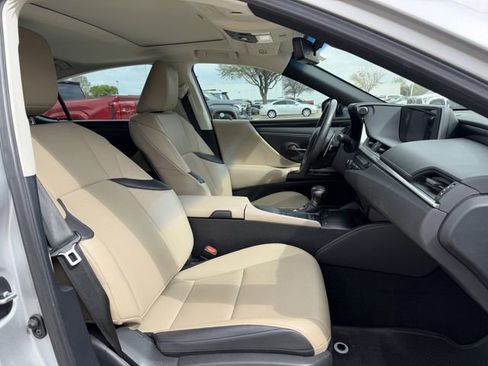 Used 2020 Lexus ES 350 w/ Accessory Package 2 image 28