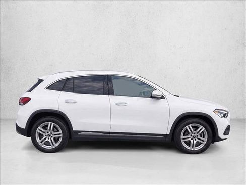 Used 2023 Mercedes-Benz GLA 250 4MATIC image 8