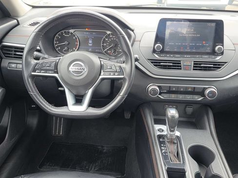 Used 2021 Nissan Altima 2.5 SR FWD image 19