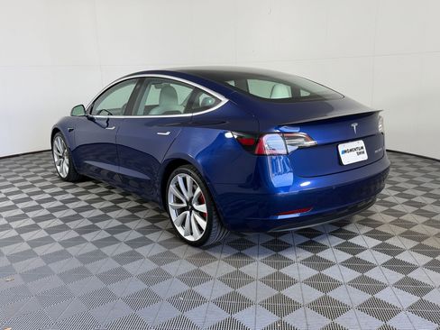 Used 2019 Tesla Model 3 Long Range AWD/4WD image 3