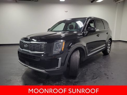 Used 2021 Kia Telluride EX w/ Towing Package FWD image 4