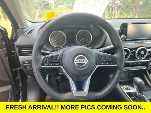 Used 2020 Nissan Sentra S image 6