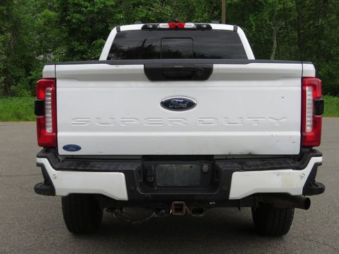 Used 2023 Ford F250 XL w/ STX Appearance Package AWD/4WD image 6