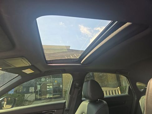 Certified 2024 Honda Civic Sport Touring image 33