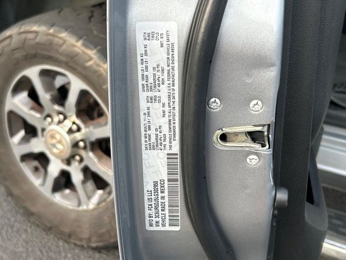 Used 2020 RAM 2500 Tradesman AWD/4WD image 14