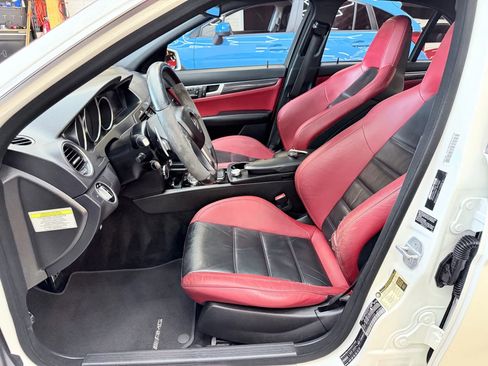 Used 2013 Mercedes-Benz C 63 AMG Sedan w/ AMG Development Pkg image 13
