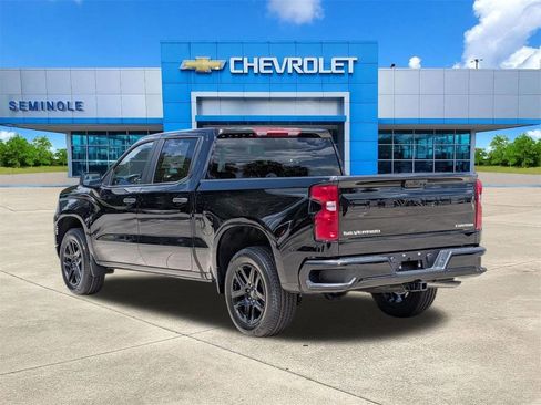 New 2026 Chevrolet Silverado 1500 Custom RWD image 3
