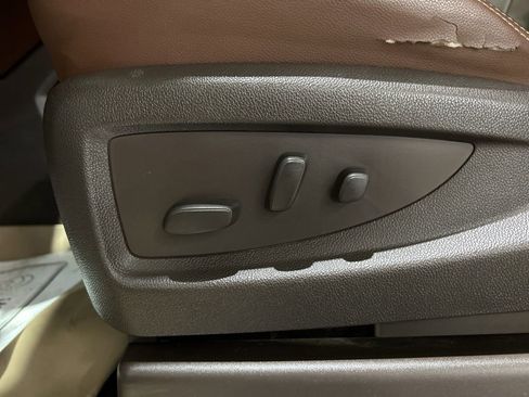 Used 2015 Chevrolet Silverado 1500 High Country w/ High Country Premium Package image 21