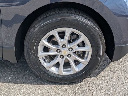 Used 2019 Chevrolet Equinox LS FWD image 18