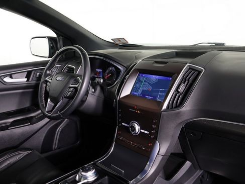 Used 2020 Ford Edge ST w/ Cold Weather Package image 27