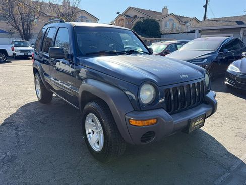 Used 2004 Jeep Liberty Sport w/ PWR Convenience Group image 3