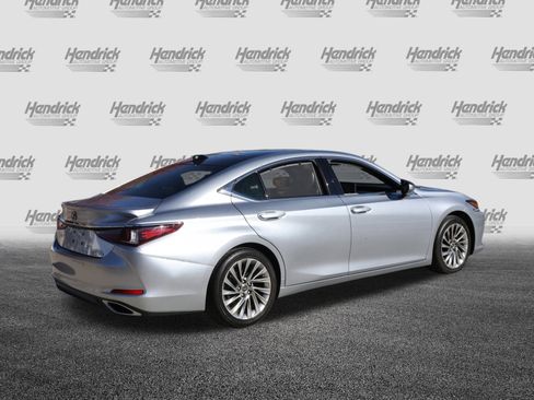 Used 2022 Lexus ES 350 Ultra Luxury image 9