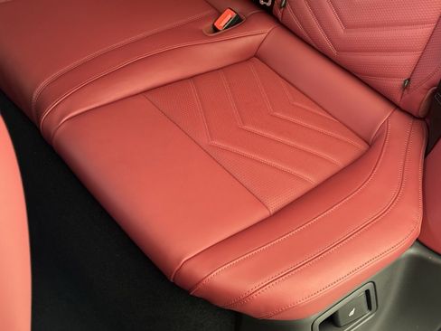 Used 2024 Maserati Grecale Trofeo image 19