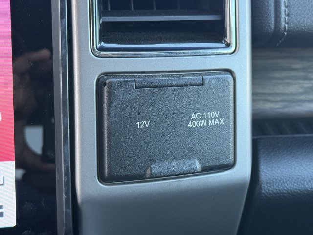 Used 2019 Ford F150 Lariat RWD image 22