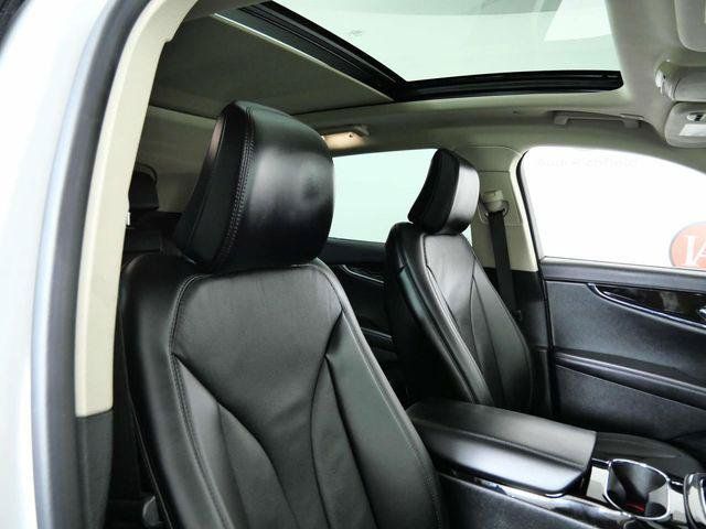 Used 2023 Lincoln Nautilus Reserve w/ Luxury Package AWD/4WD image 27